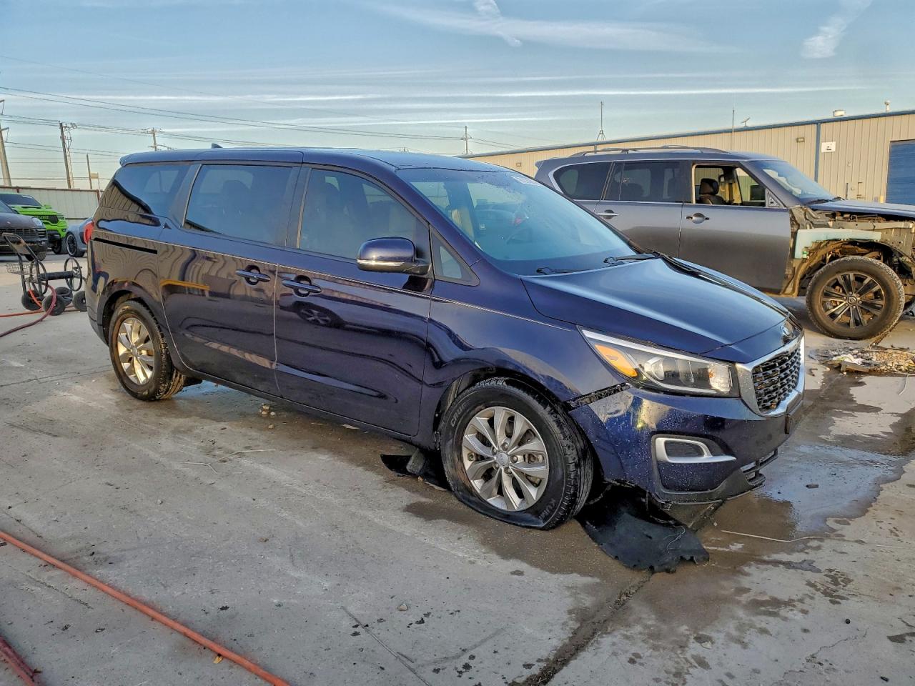 2021 KIA SEDONA LX photo 4