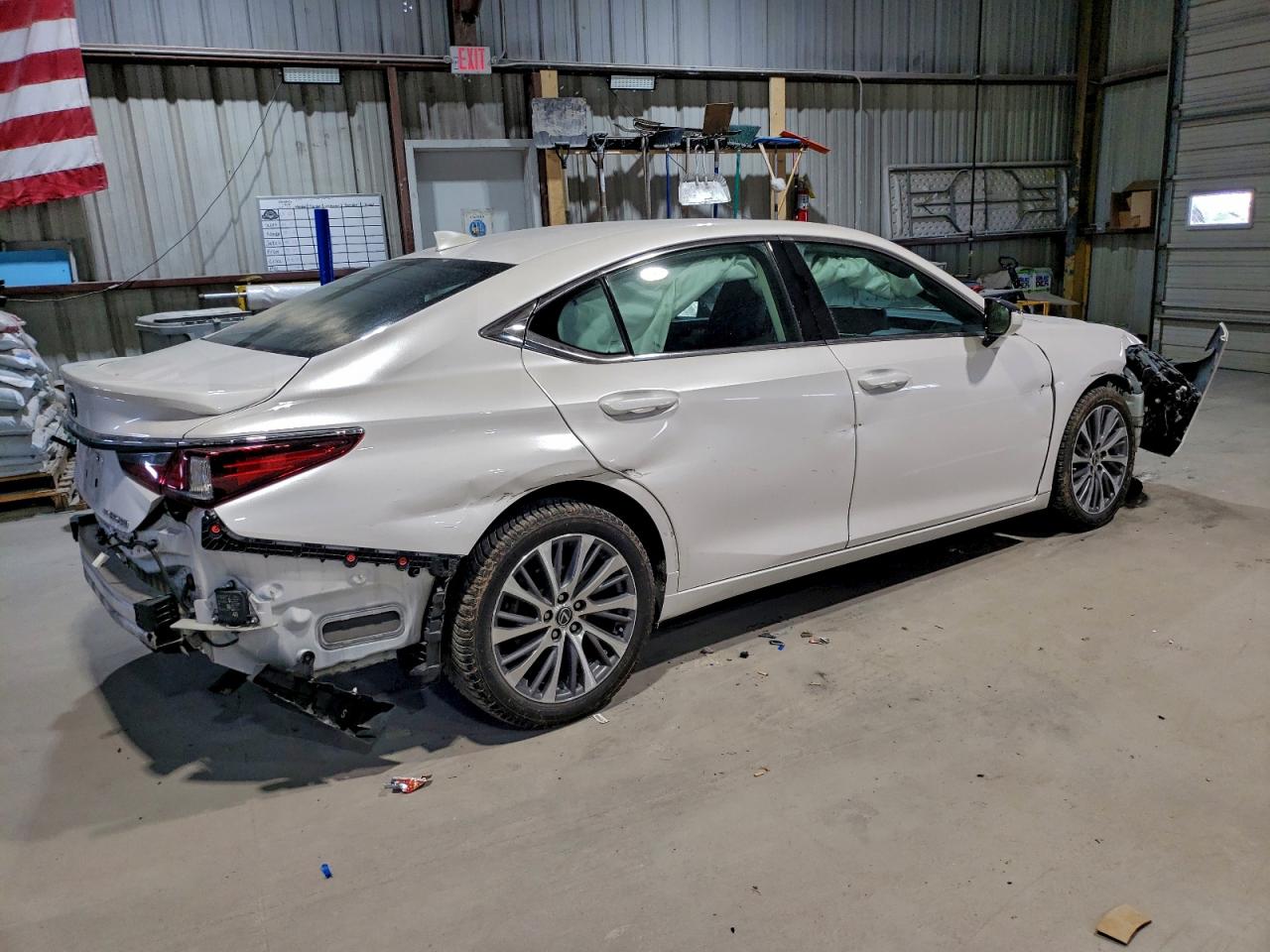 2021 LEXUS ES 250 BASE photo 3
