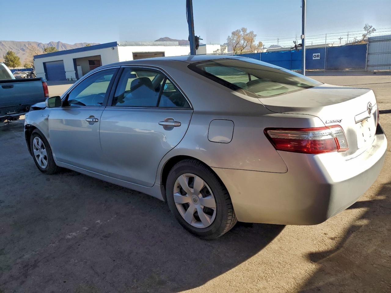 2009 TOYOTA CAMRY HYBRID photo 2