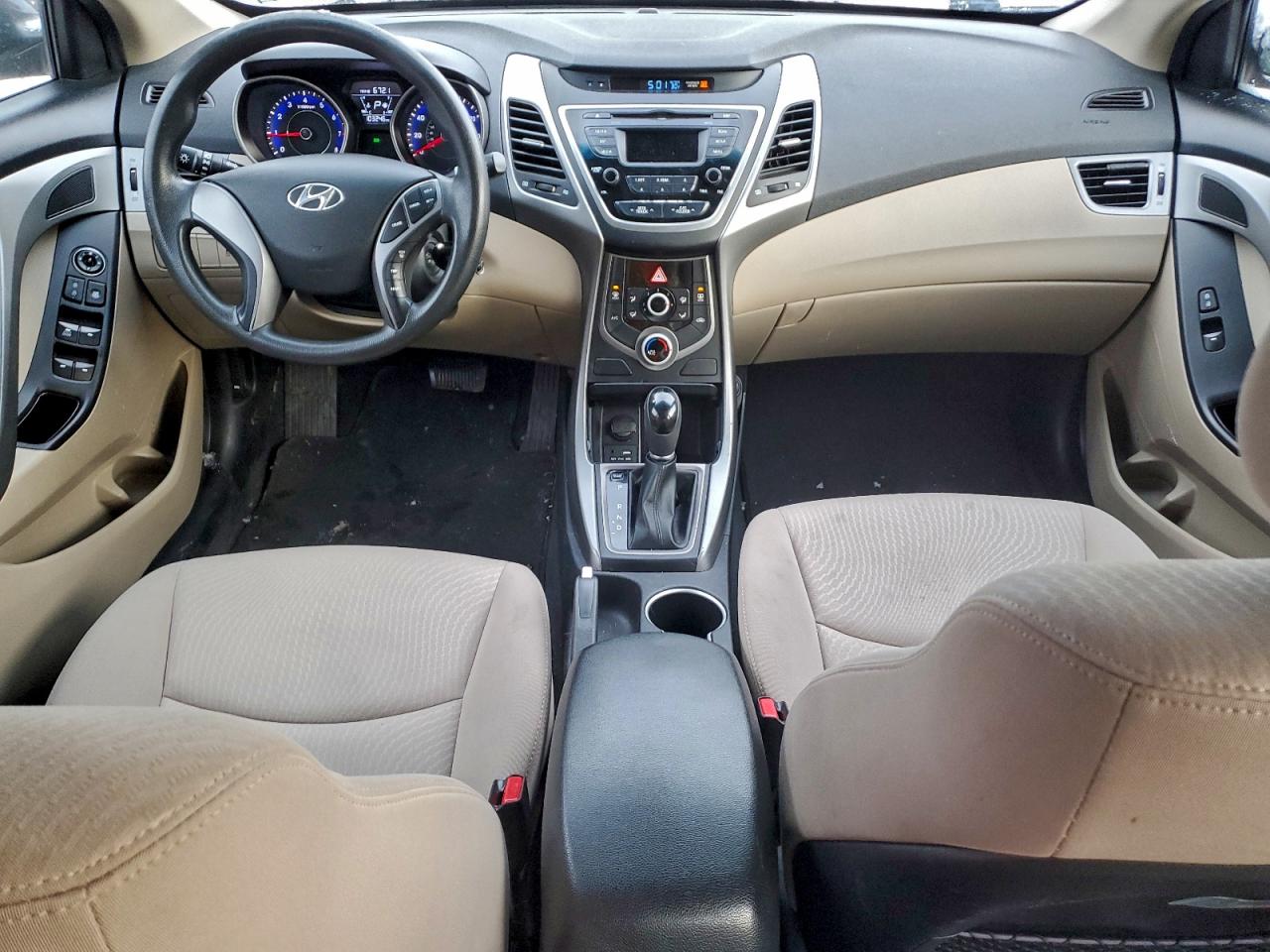 2015 HYUNDAI ELANTRA SE photo 8