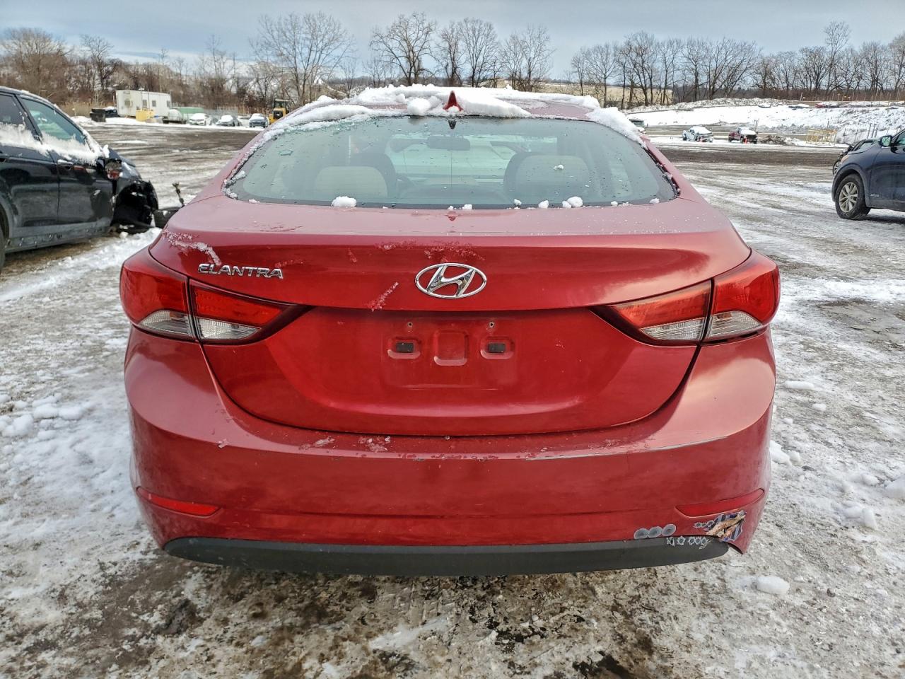 2015 HYUNDAI ELANTRA SE photo 6