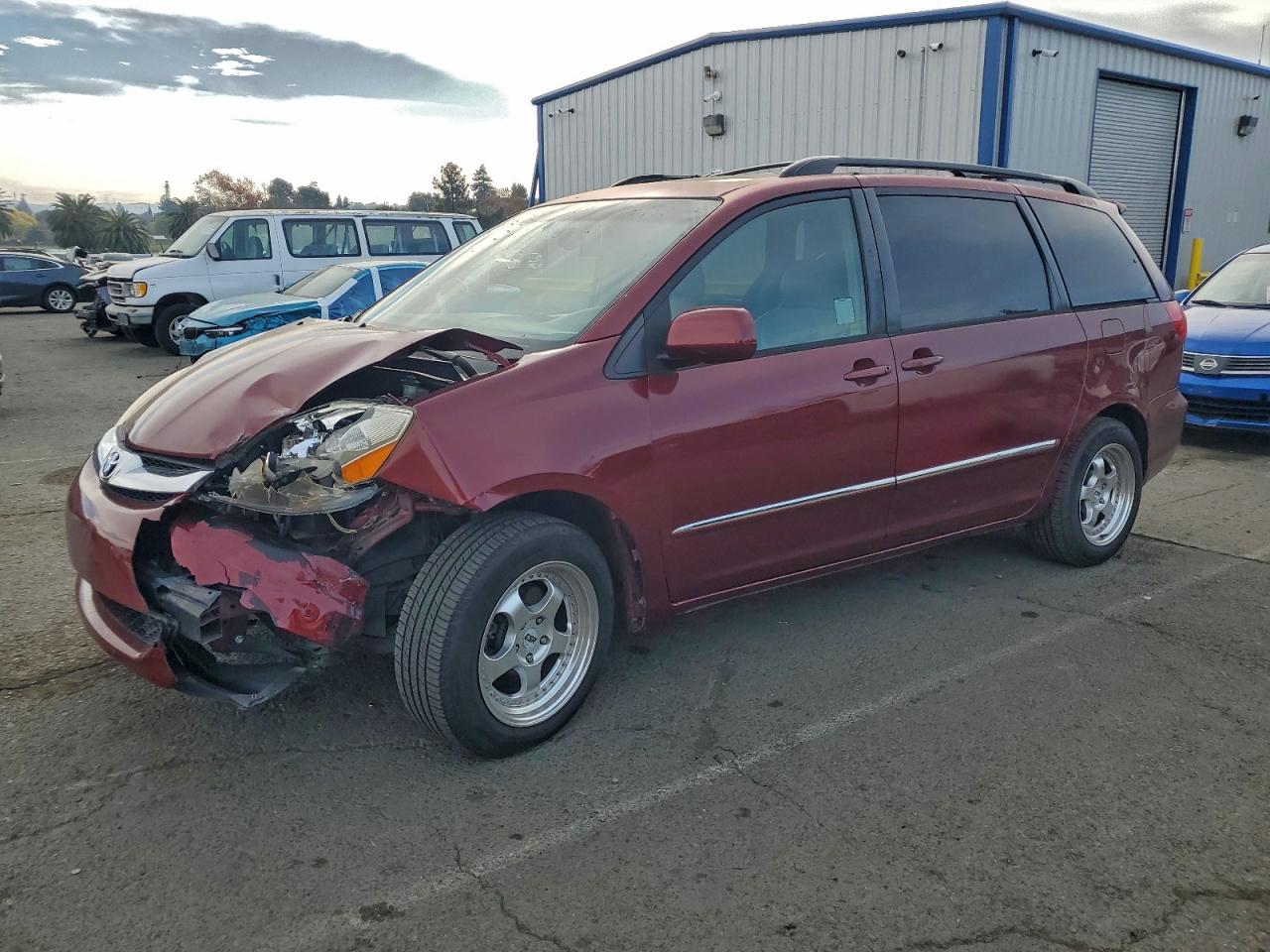 2006 TOYOTA SIENNA