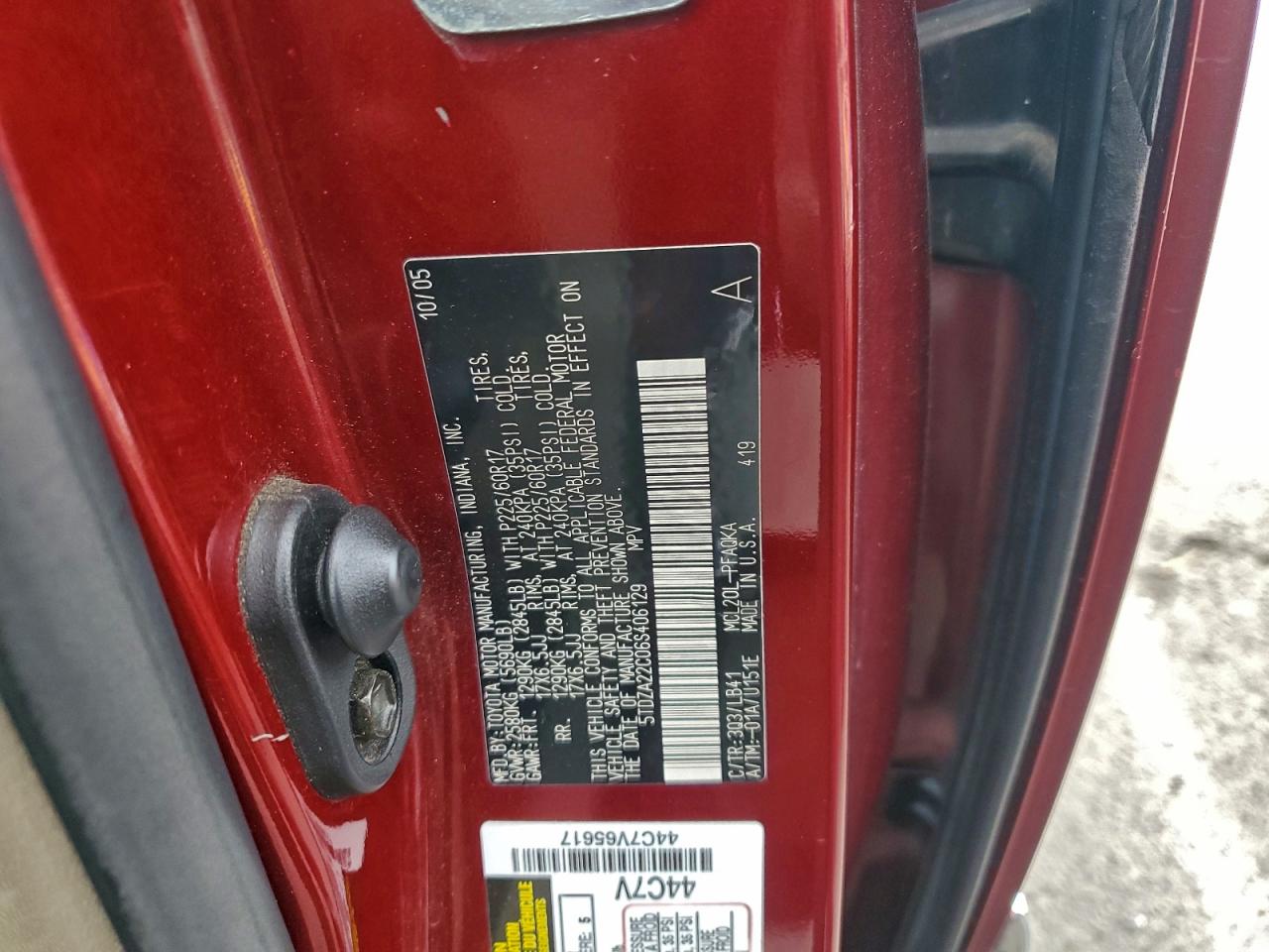 2006 TOYOTA SIENNA XLE photo 13