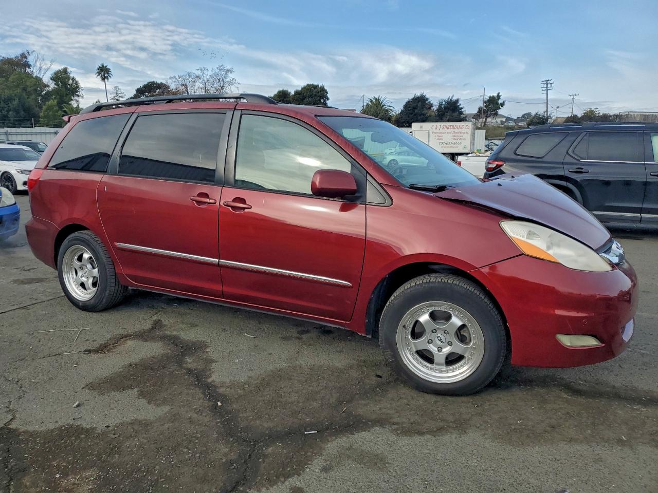 2006 TOYOTA SIENNA XLE photo 4