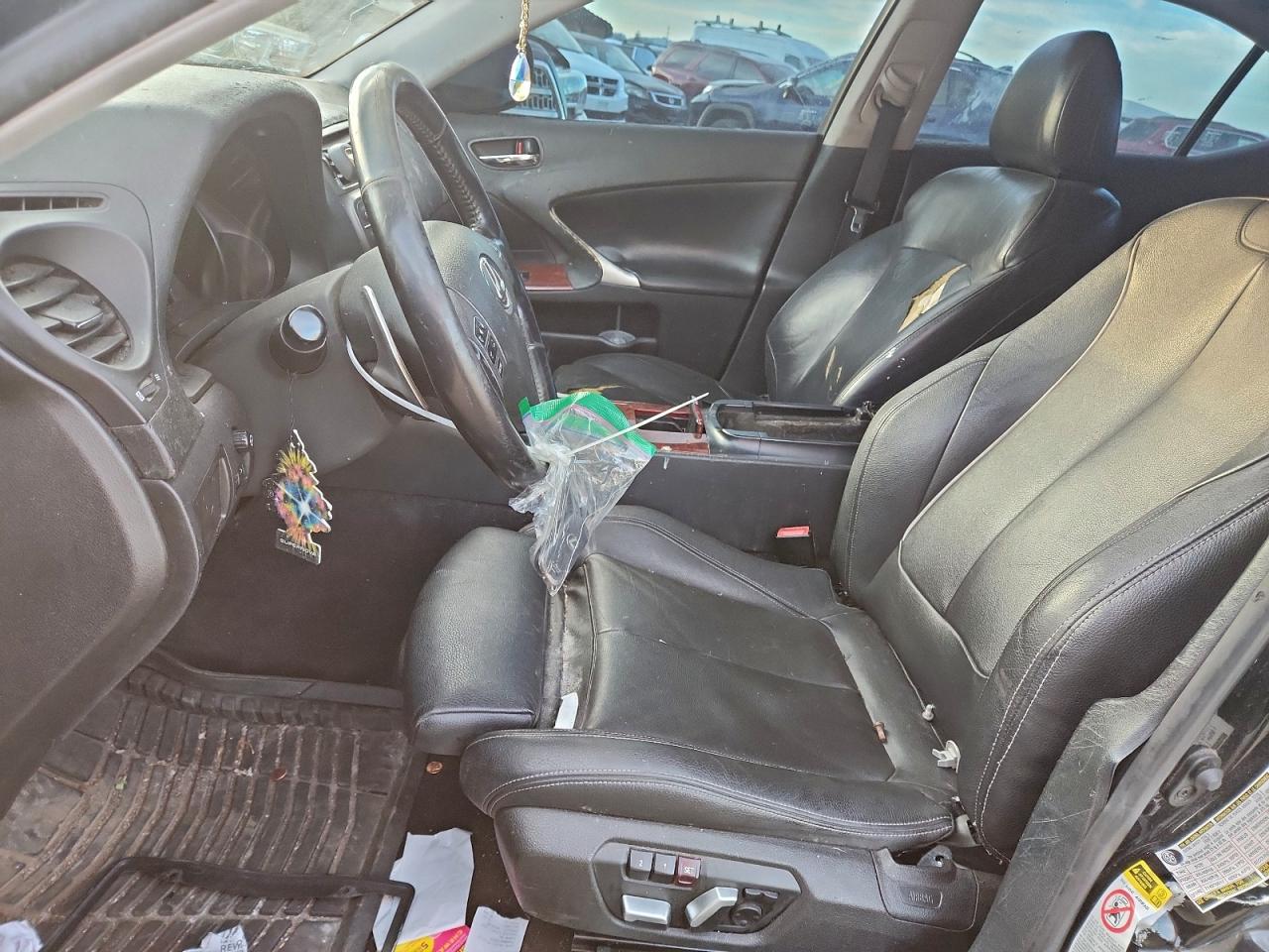 2007 LEXUS IS 250 photo 7