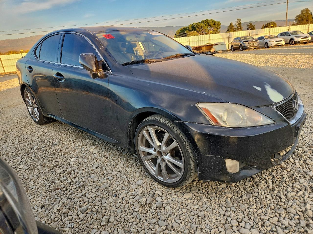 2007 LEXUS IS 250 photo 4