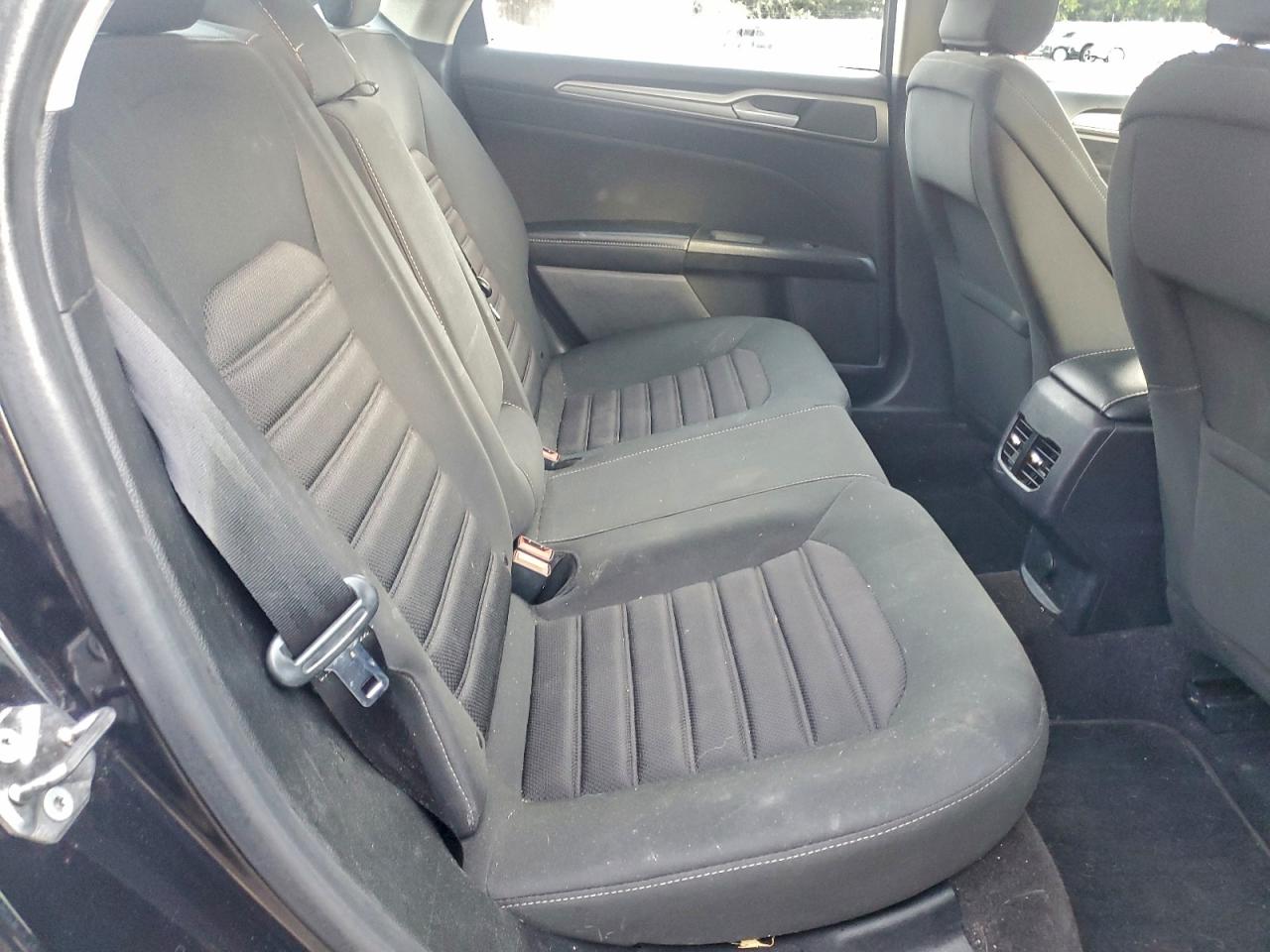 2019 FORD FUSION SE photo 10