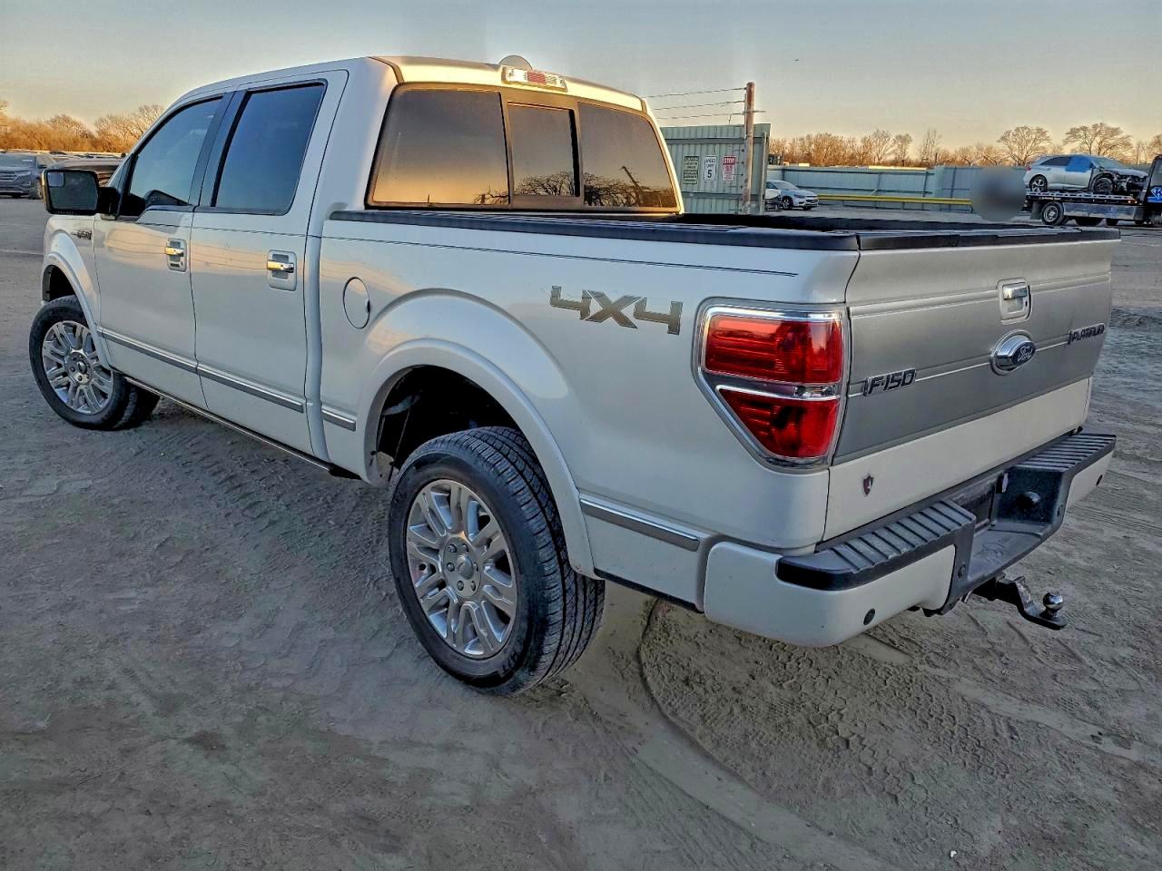 2013 FORD F150 SUPERCREW photo 2