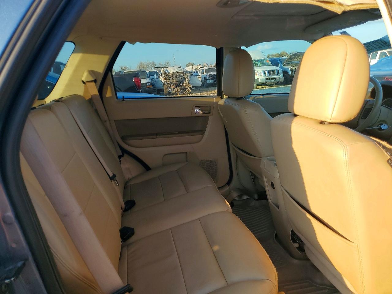 2011 FORD ESCAPE LIMITED photo 11