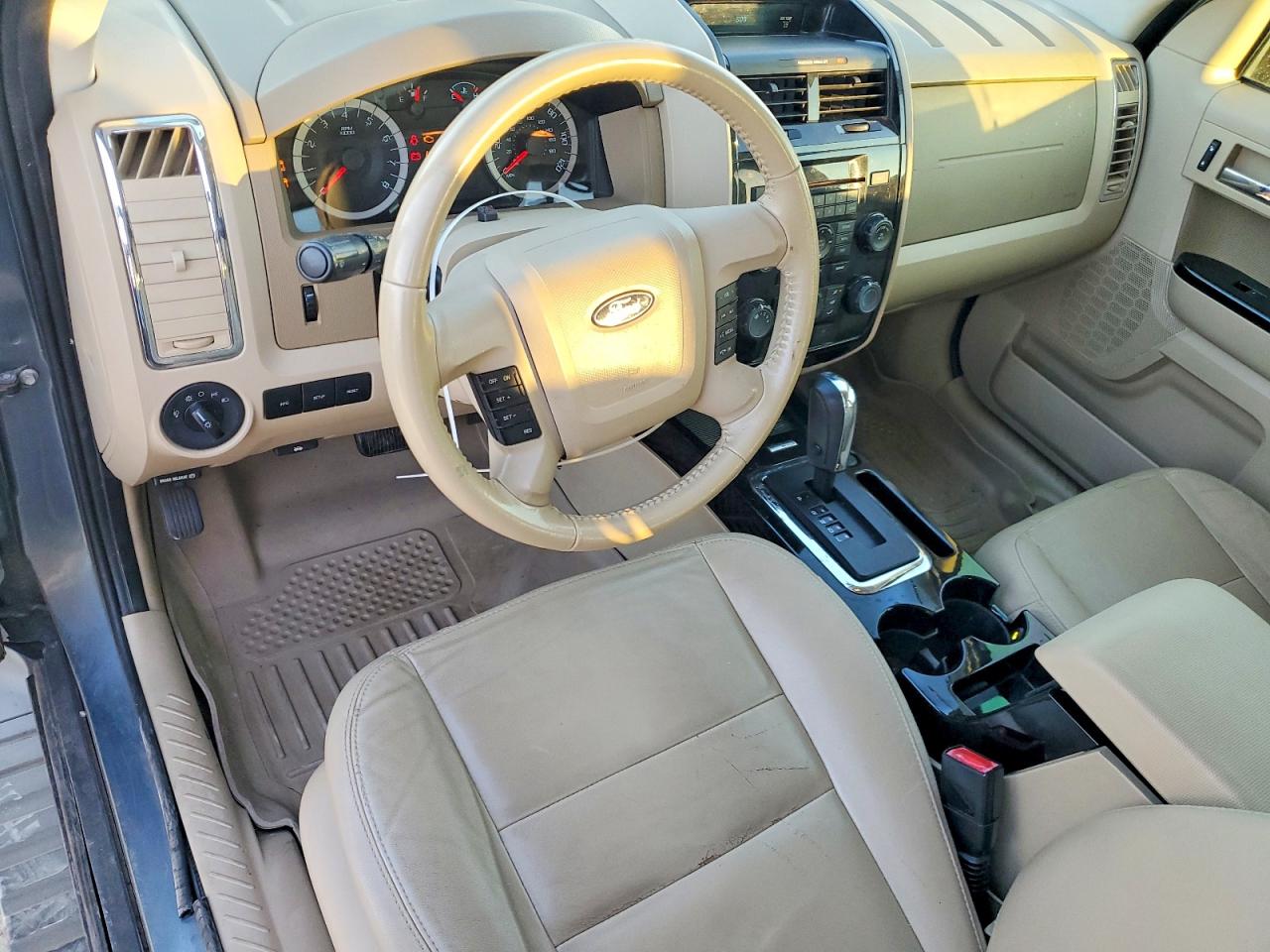 2011 FORD ESCAPE LIMITED photo 8