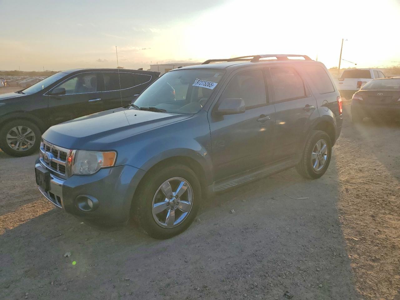 2011 FORD ESCAPE