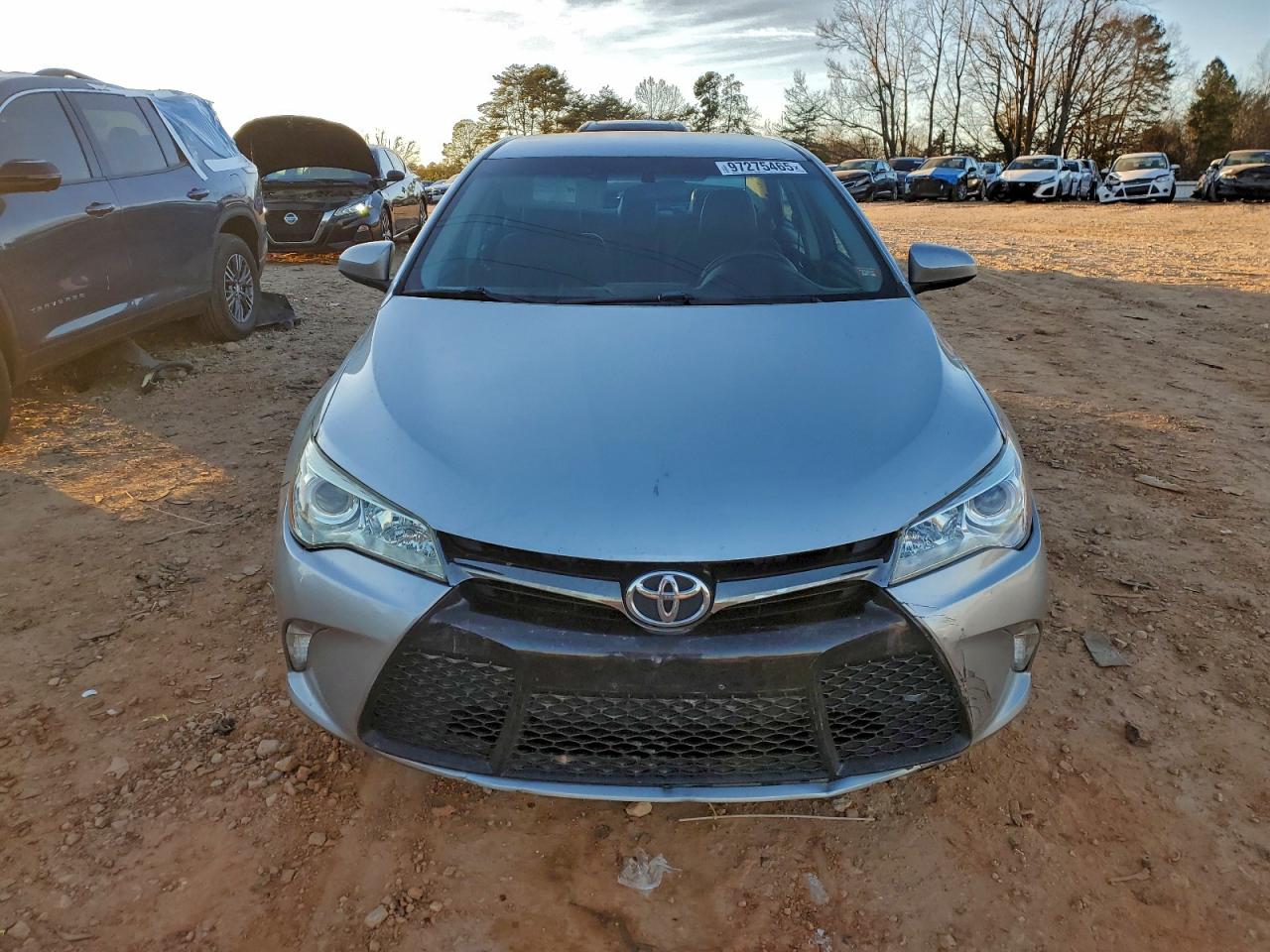 2016 TOYOTA CAMRY LE photo 5