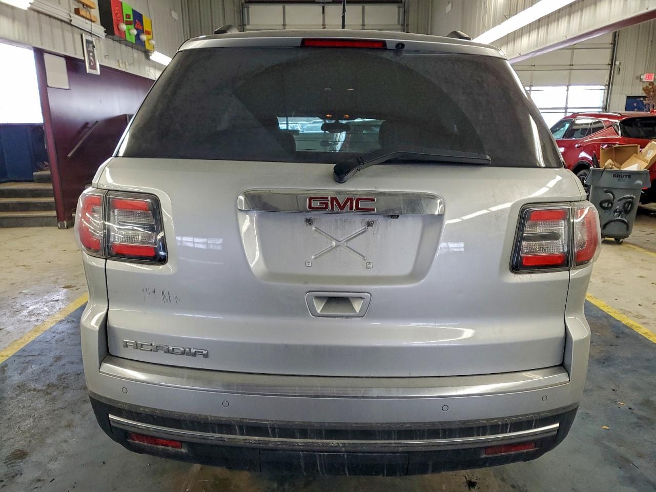 2015 GMC ACADIA SLE photo 6
