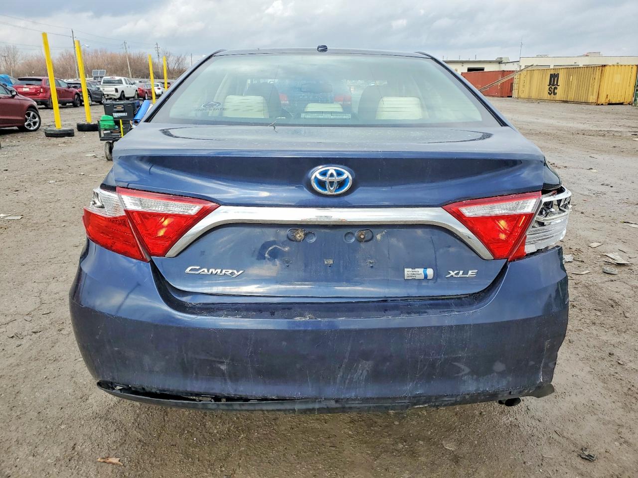 2015 TOYOTA CAMRY HYBRID photo 6
