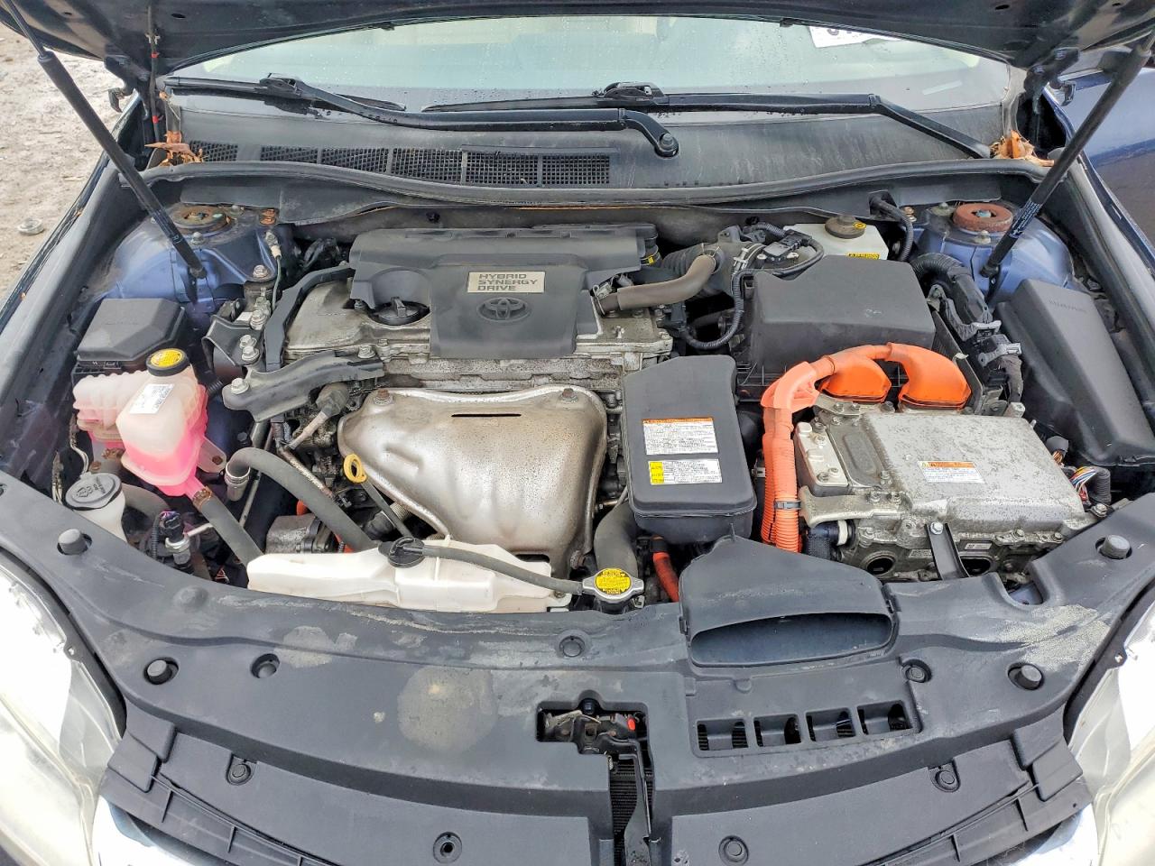 2015 TOYOTA CAMRY HYBRID photo 11