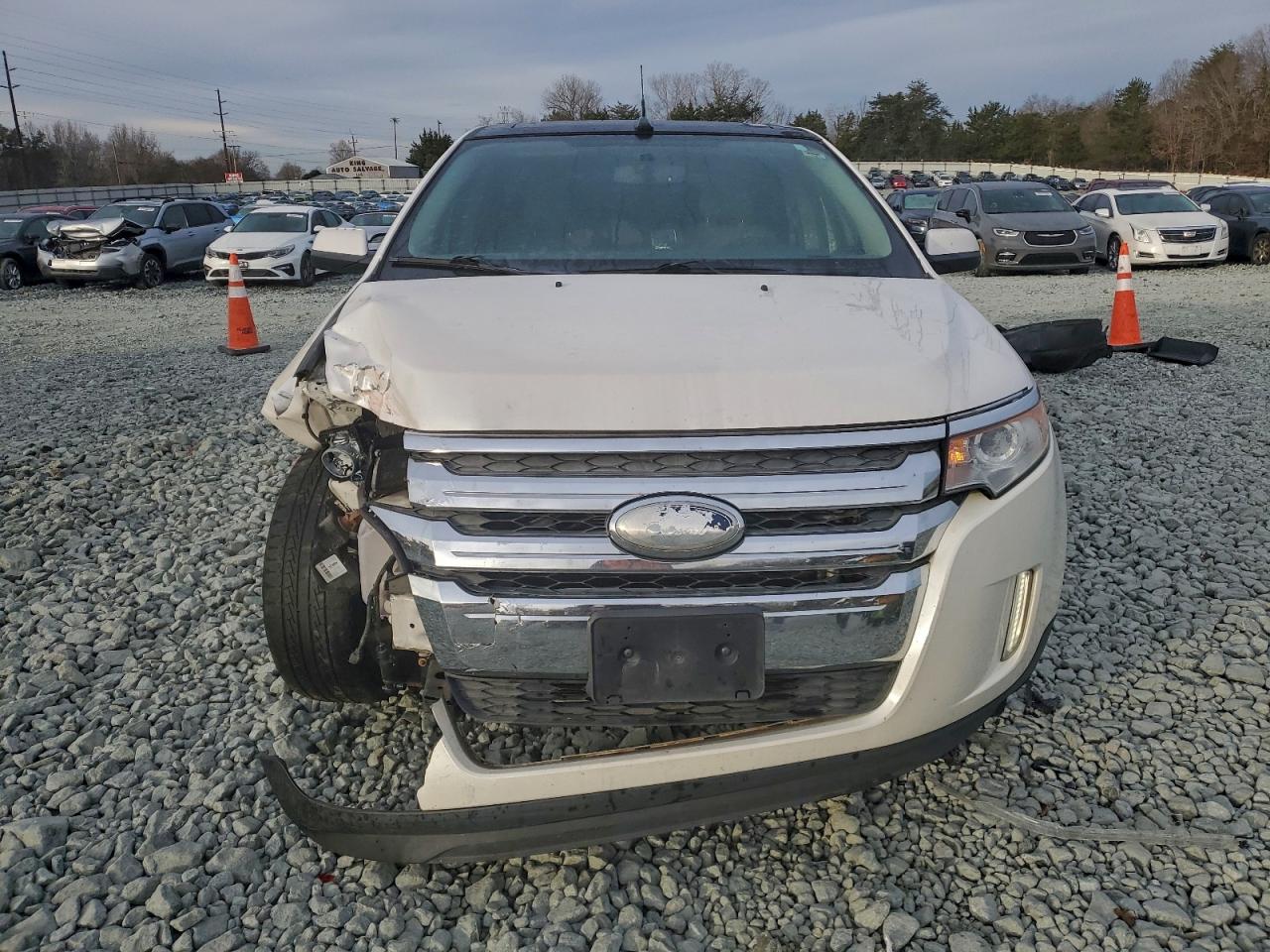 2013 FORD EDGE LIMITED photo 5
