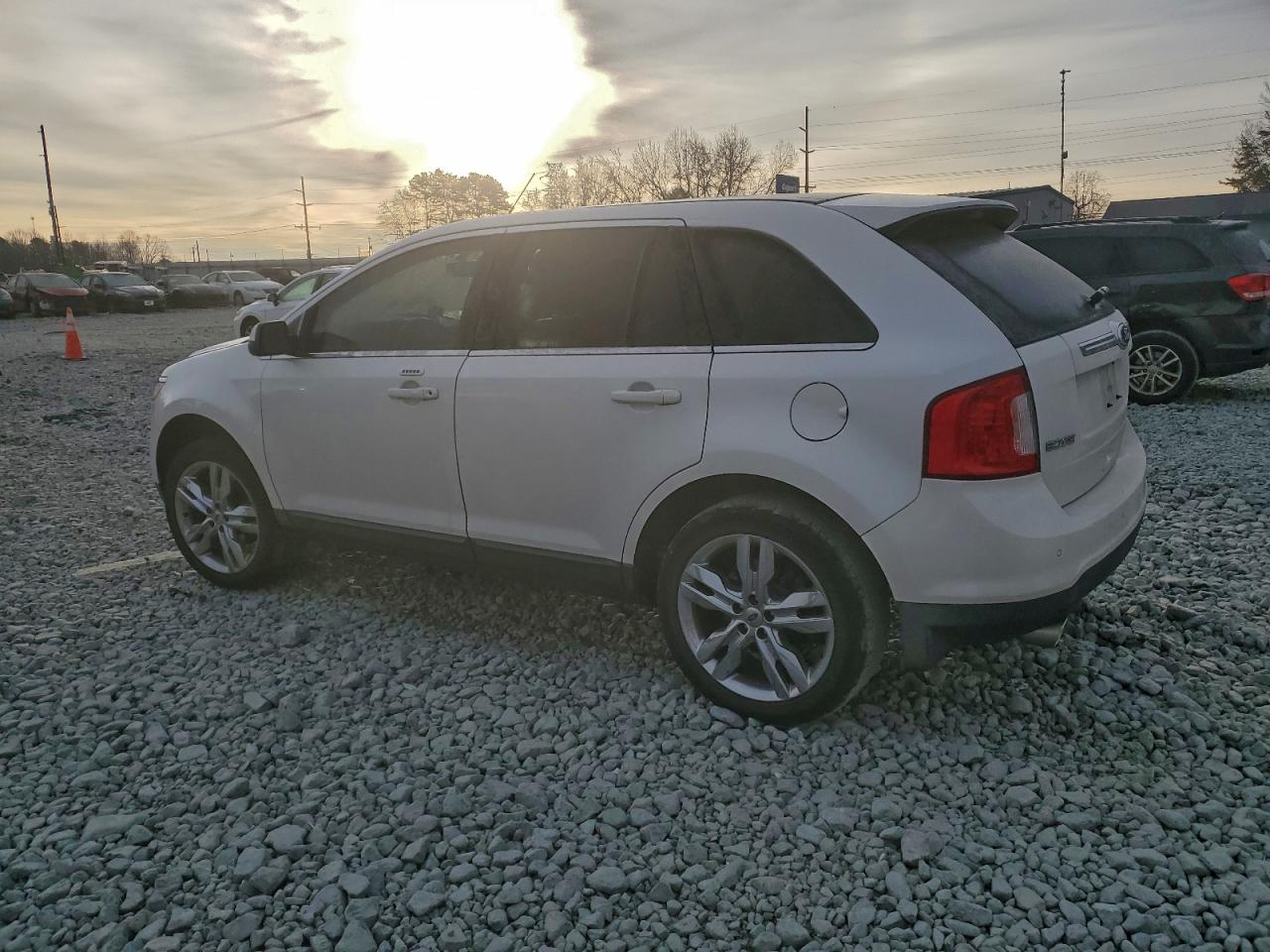 2013 FORD EDGE LIMITED photo 2