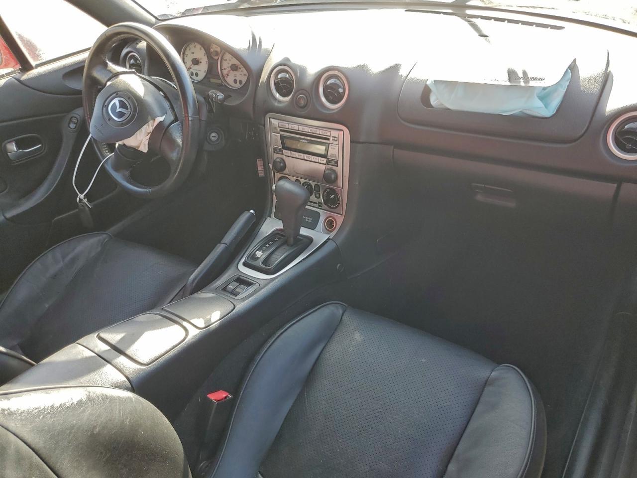 2004 MAZDA MX-5 MIATA BASE photo 8