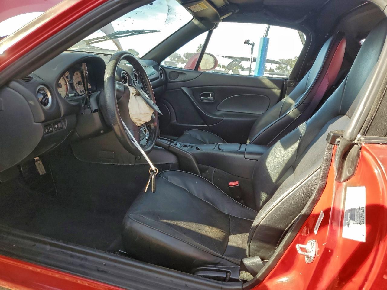 2004 MAZDA MX-5 MIATA BASE photo 7