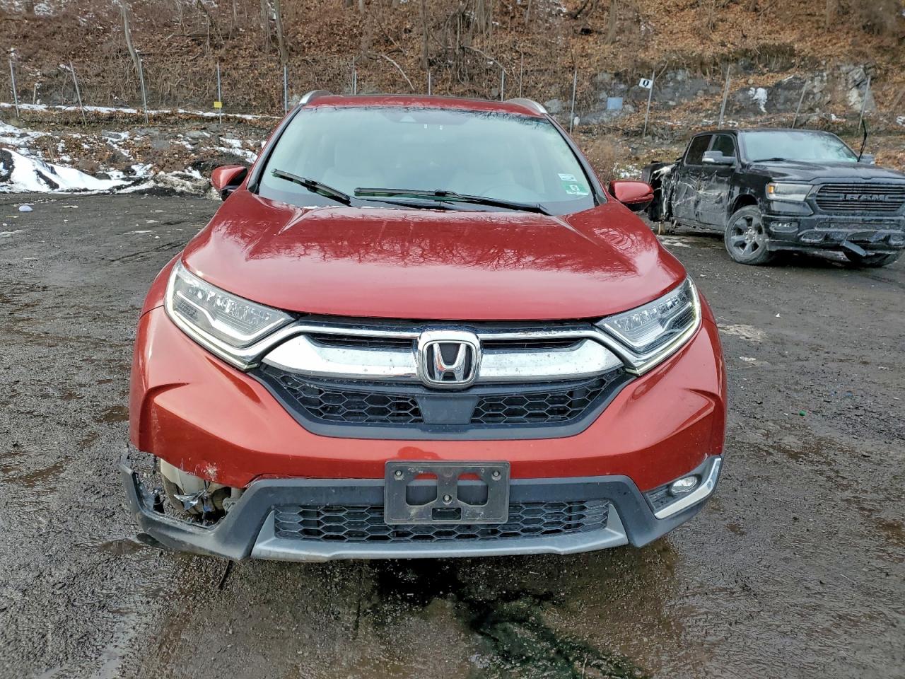 2018 HONDA CR-V TOURING photo 5