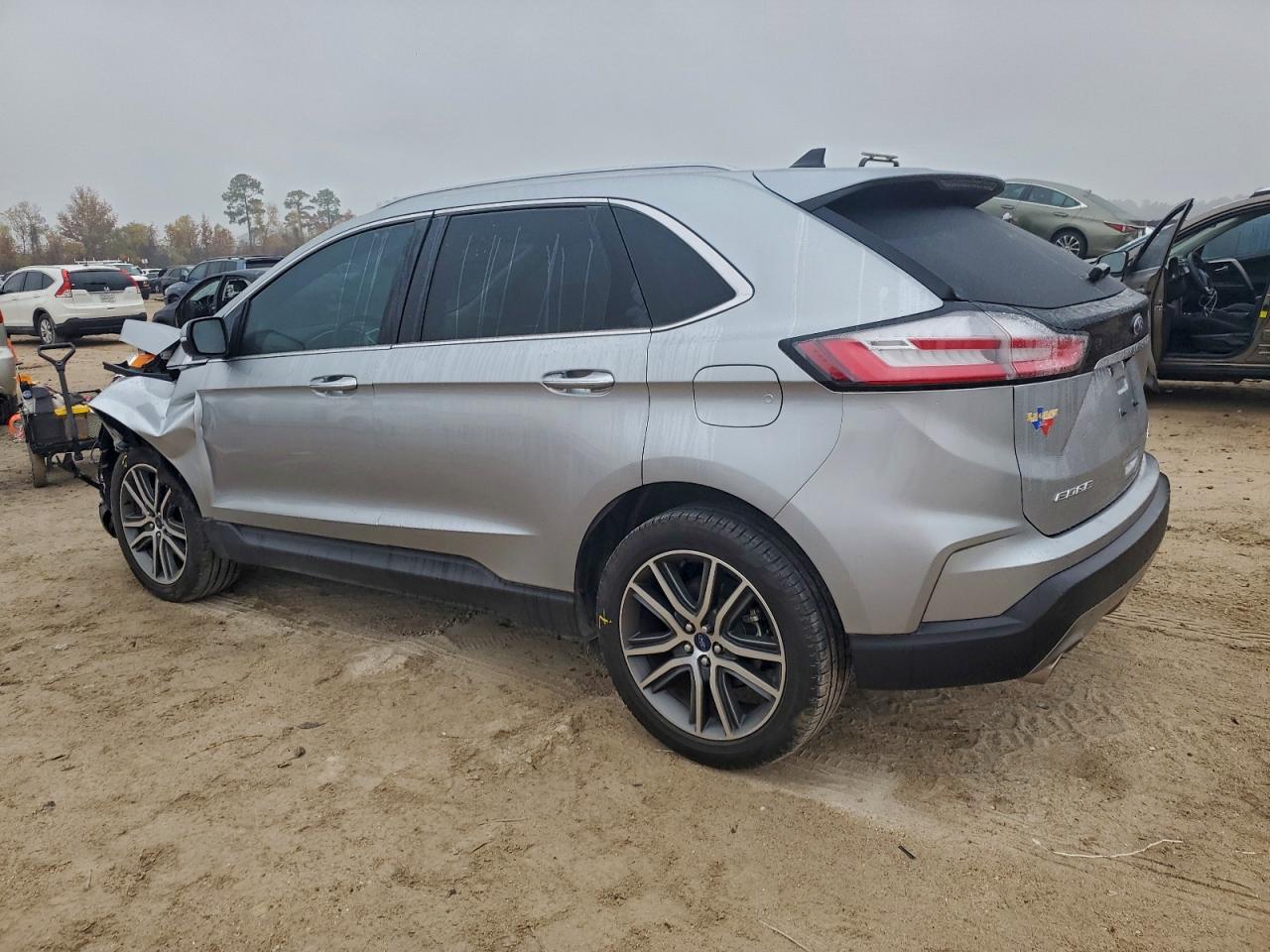 2020 FORD EDGE TITANIUM photo 4