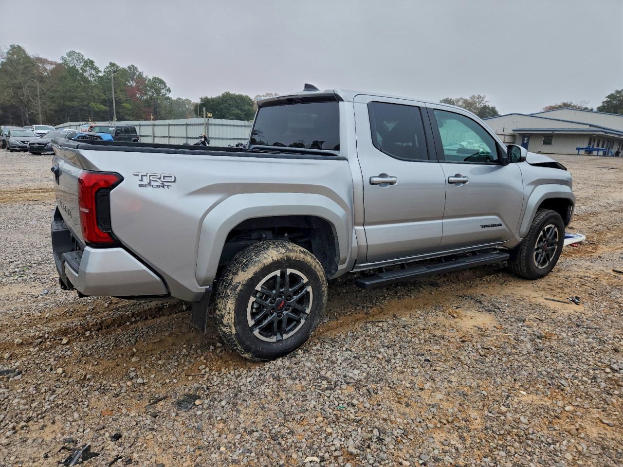 2024 TOYOTA TACOMA DOUBLE CAB photo 5