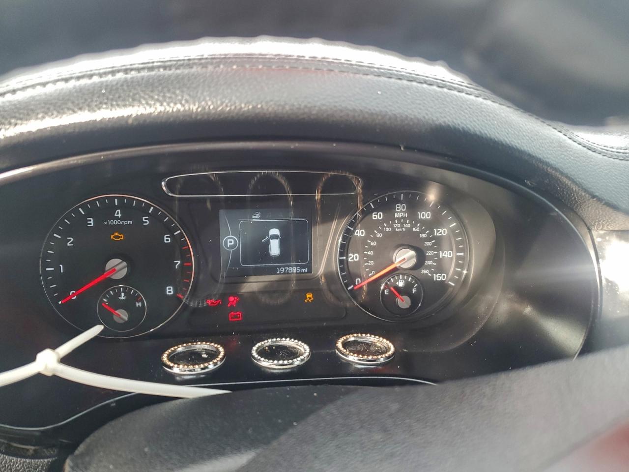 2017 KIA SORENTO LX photo 17