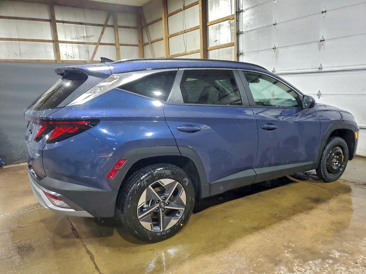 2026 HYUNDAI TUCSON SEL photo 3