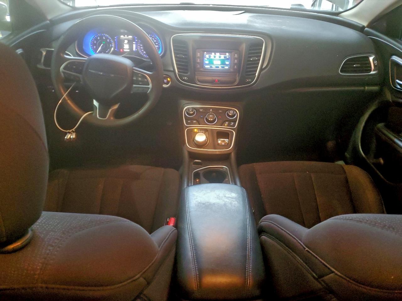 2015 CHRYSLER 200 LIMITED photo 15