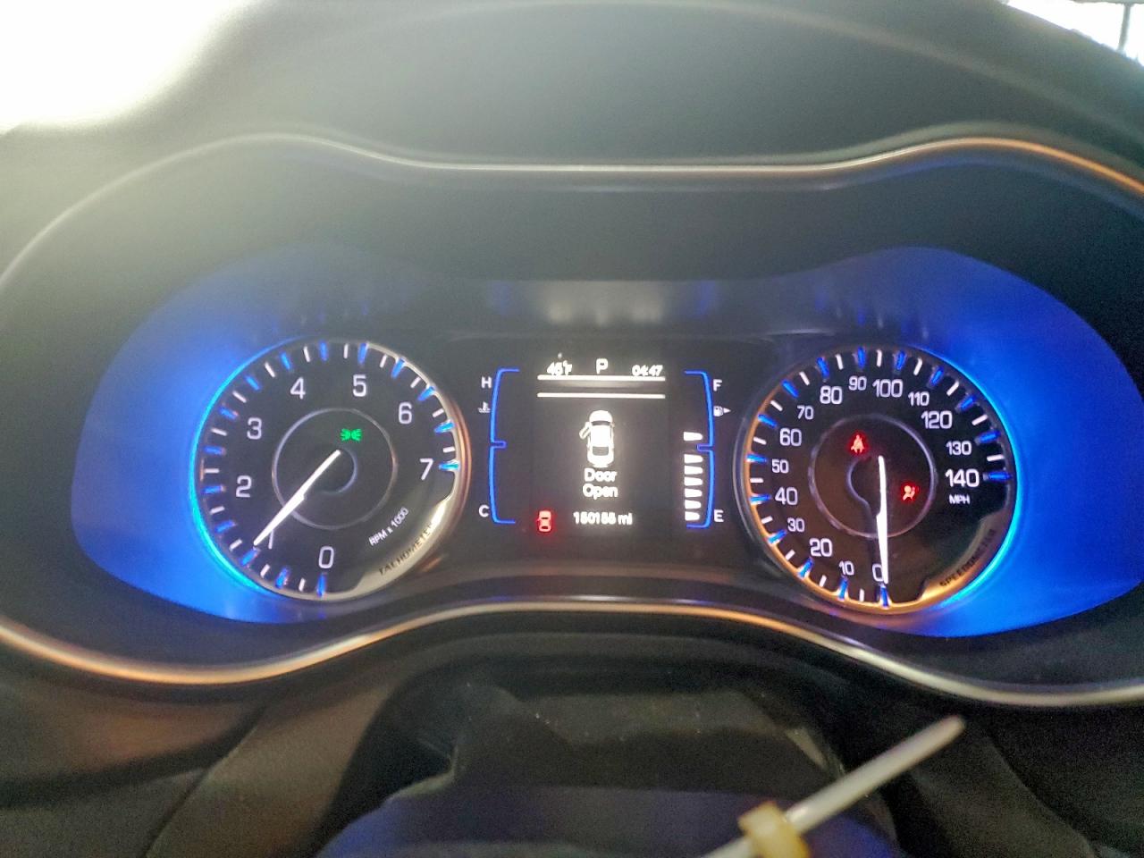 2015 CHRYSLER 200 LIMITED photo 17