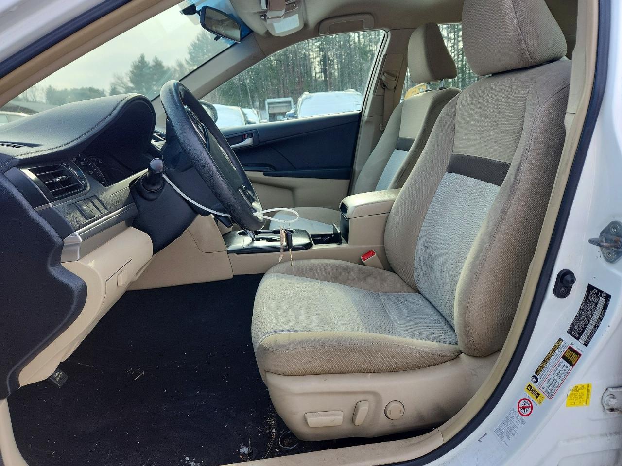 2012 TOYOTA CAMRY BASE photo 13