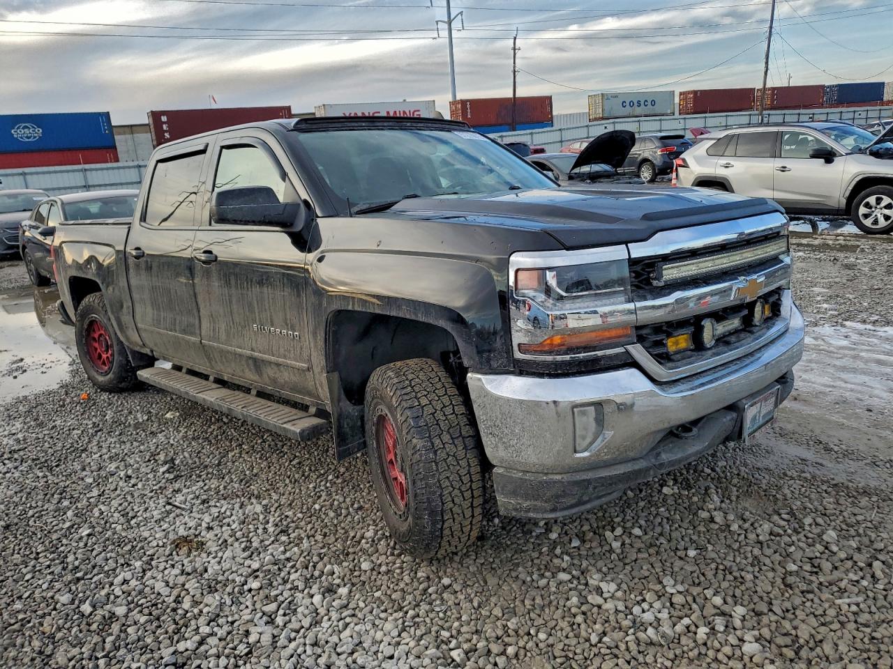 2016 CHEVROLET SILVERADO K1500 LT photo 4