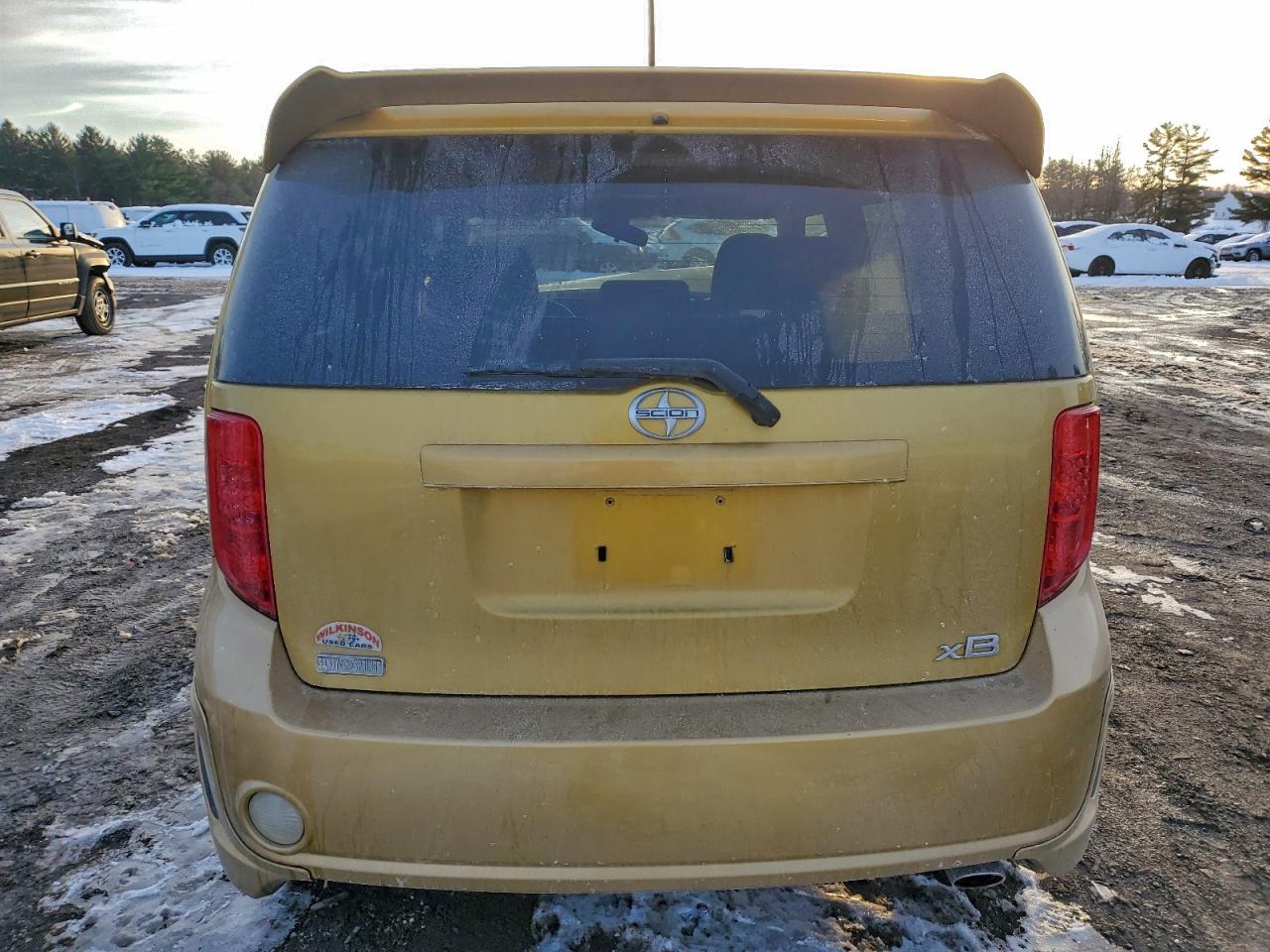 2008 TOYOTA SCION XB photo 11