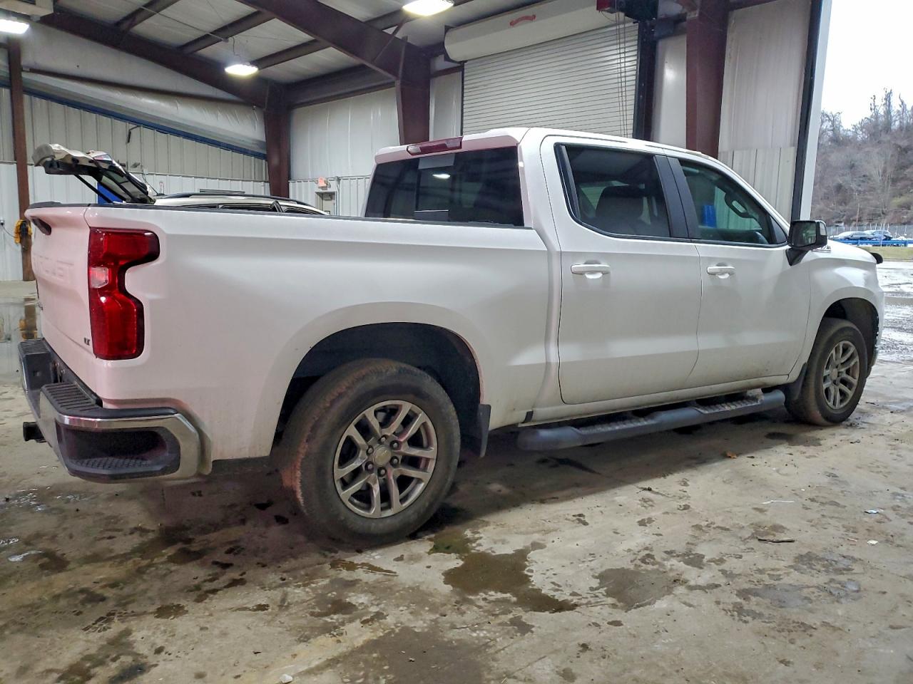 2020 CHEVROLET SILVERADO K1500 LT photo 7