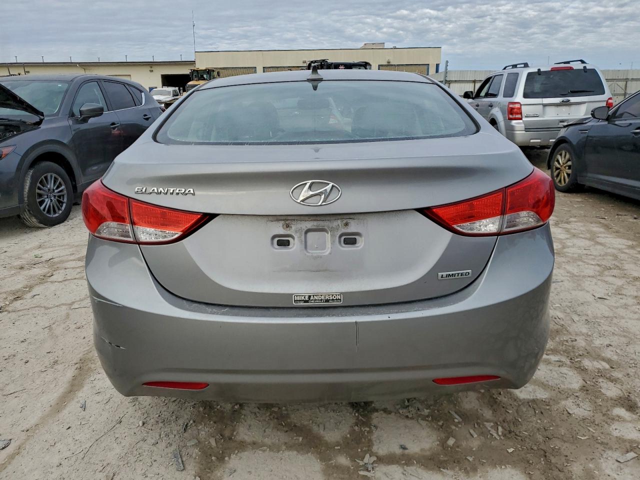 2012 HYUNDAI ELANTRA GLS photo 6