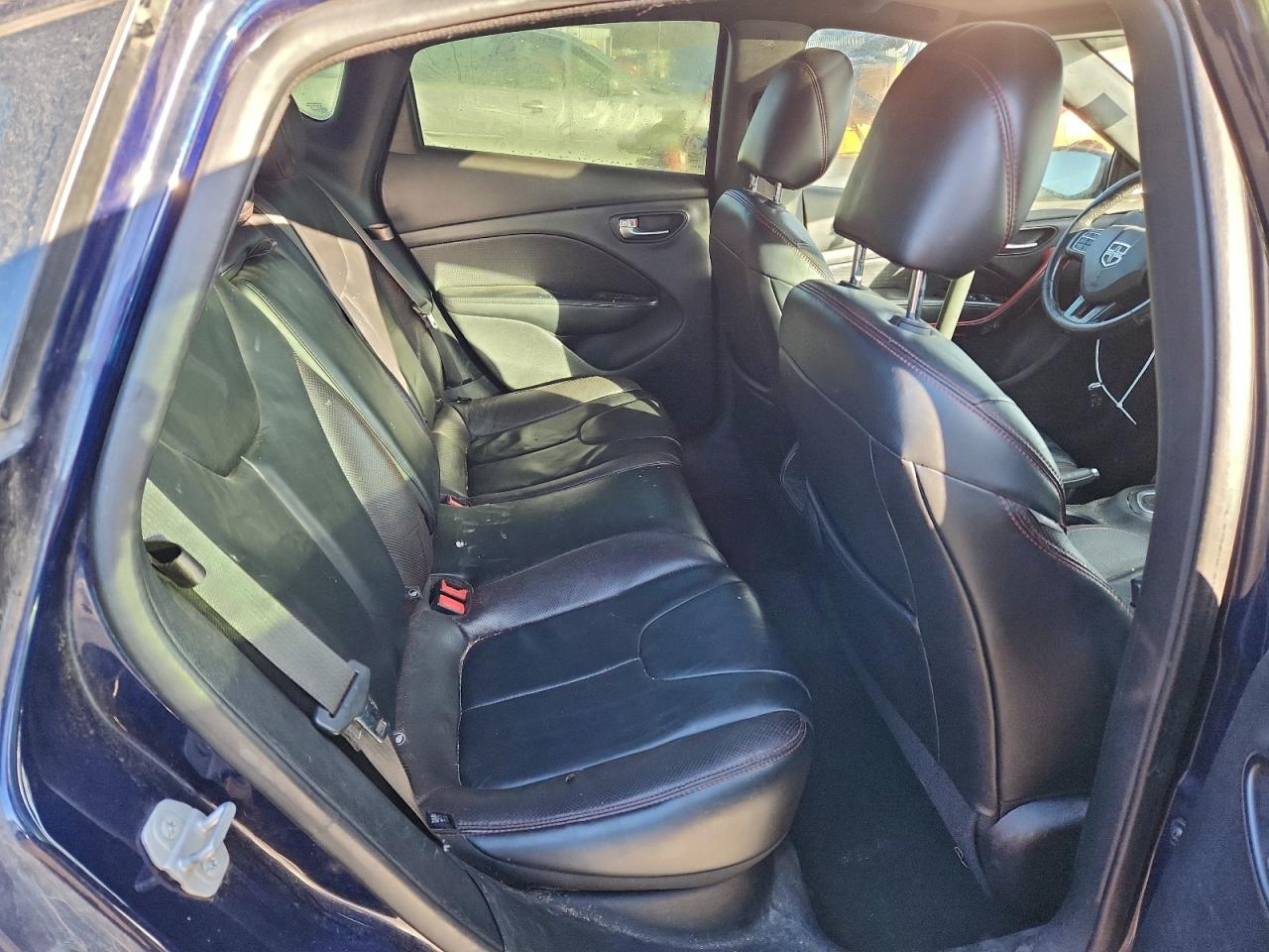 2015 DODGE DART GT photo 19