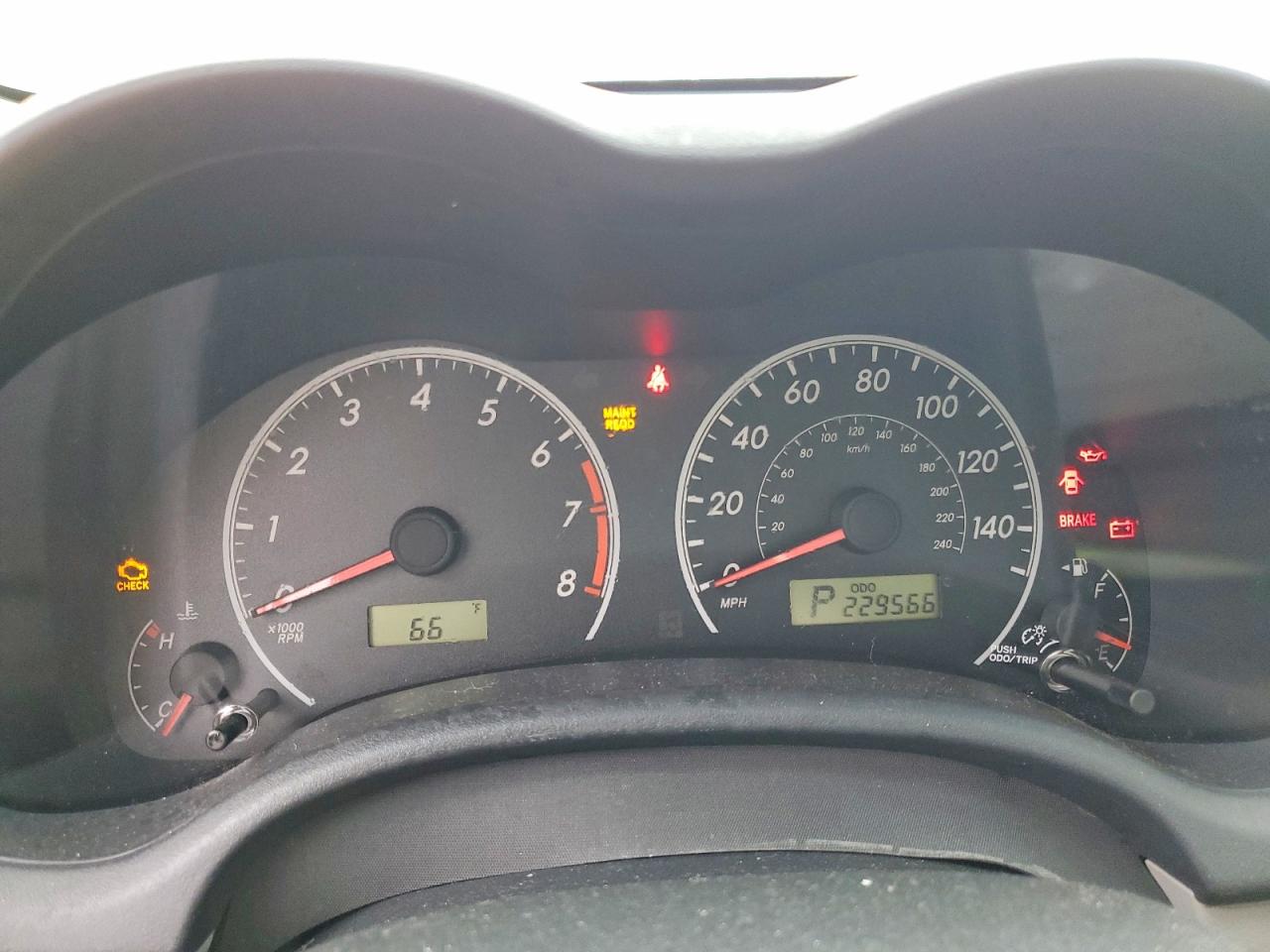 2011 TOYOTA COROLLA BASE photo 9