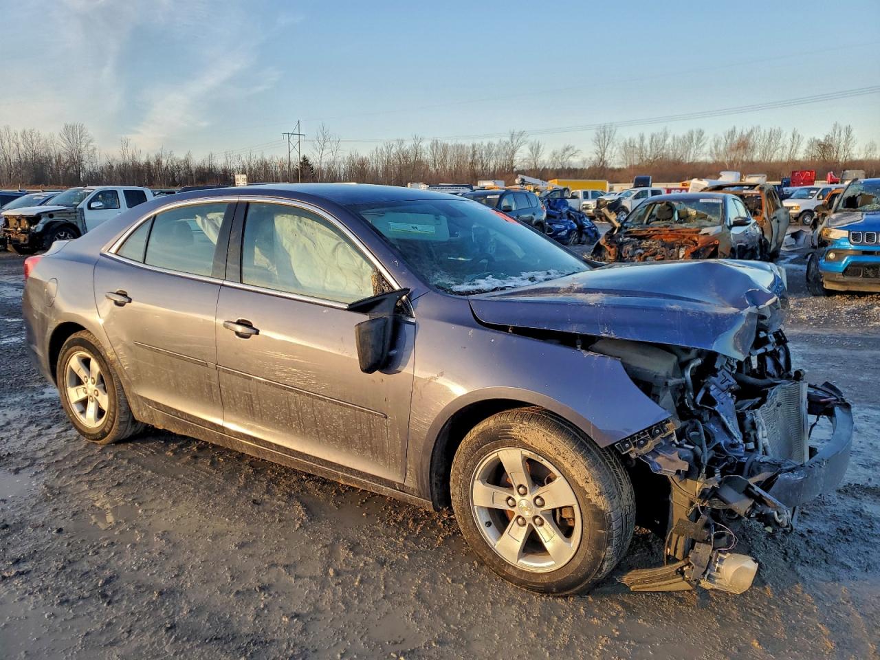 2014 CHEVROLET MALIBU LS photo 4