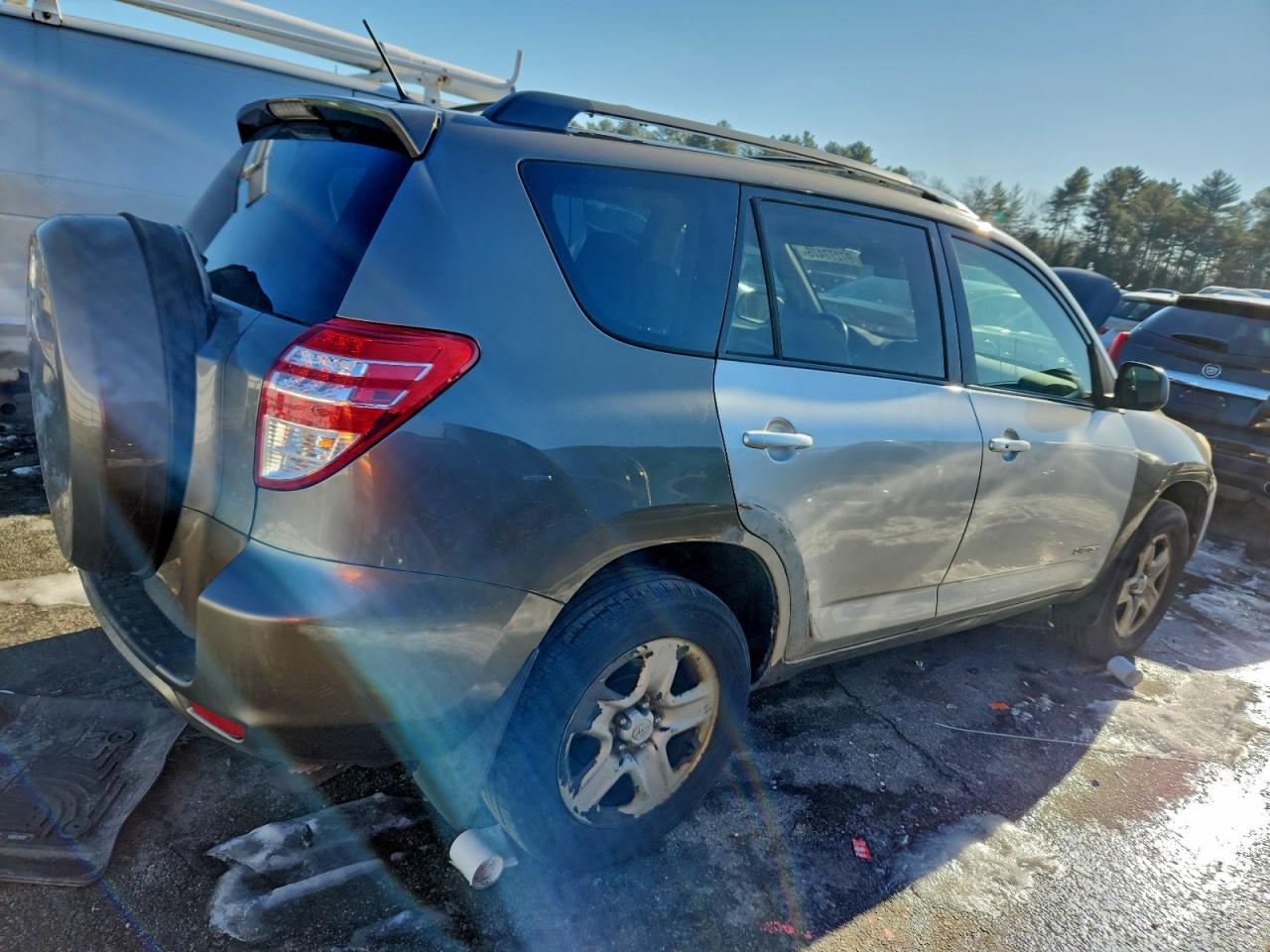 2012 TOYOTA RAV4 photo 5