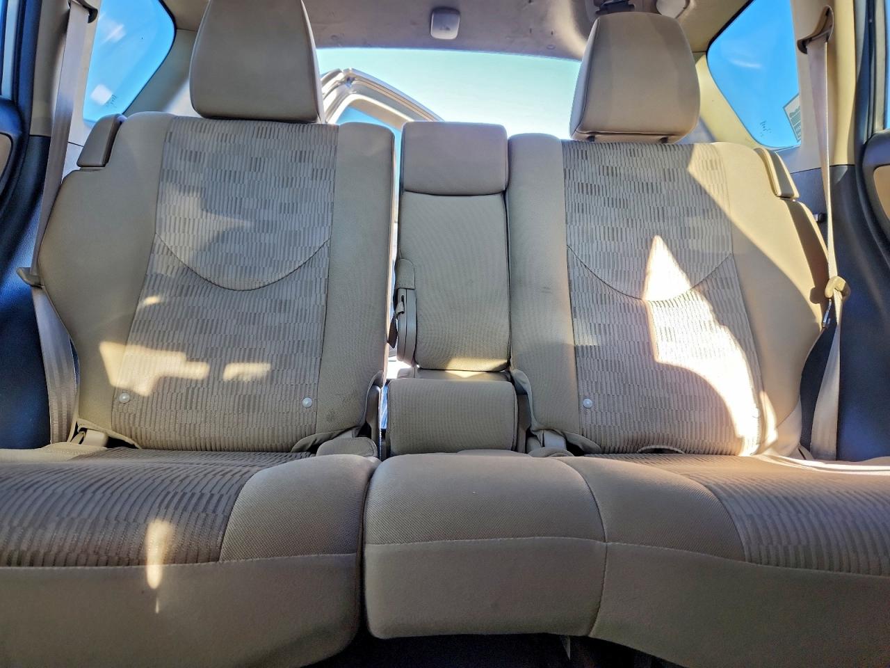 2012 TOYOTA RAV4 photo 19