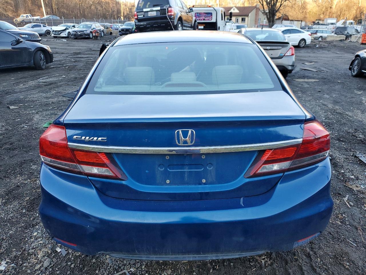 2013 HONDA CIVIC LX photo 11