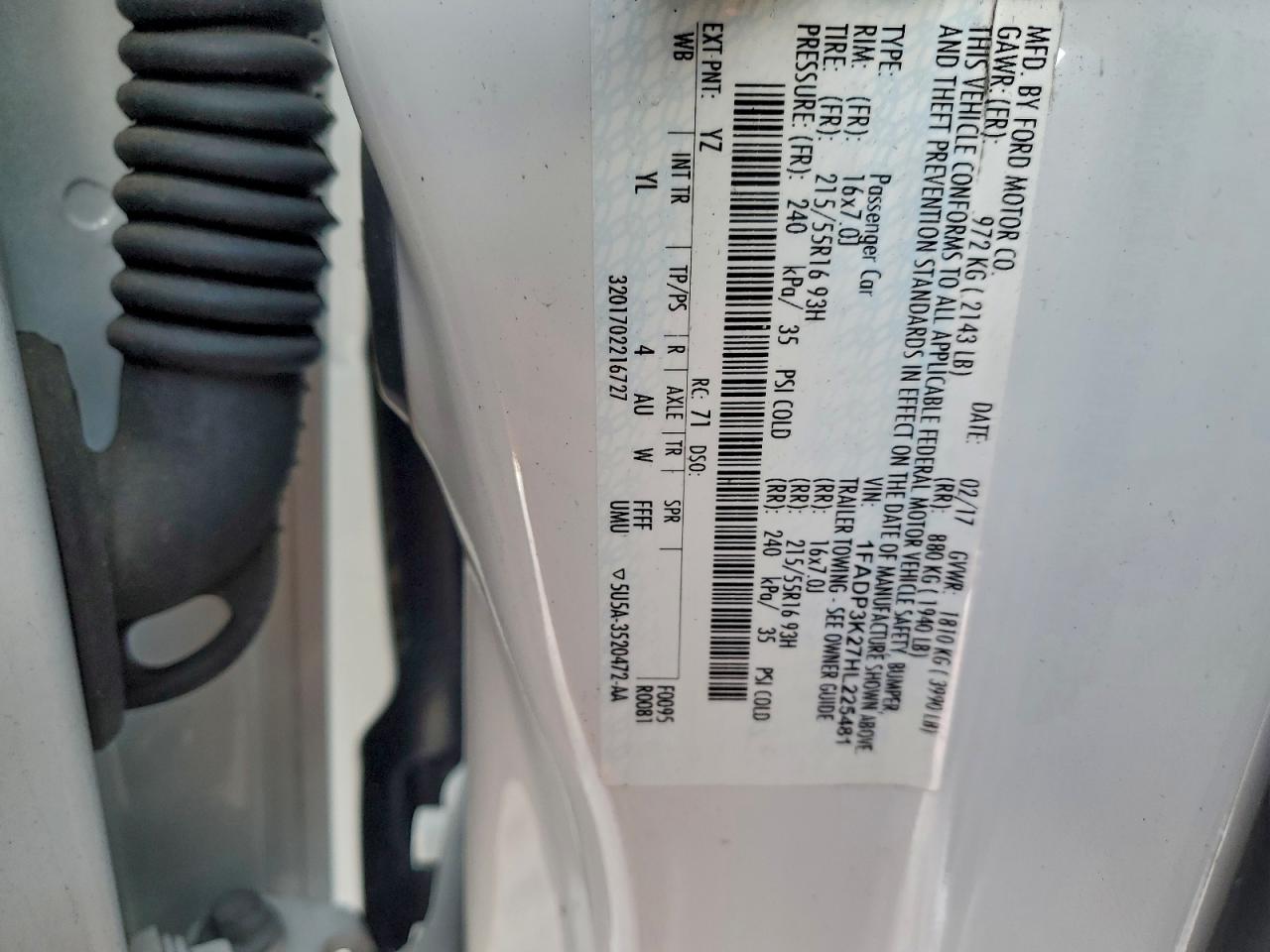 2017 FORD FOCUS SE photo 12