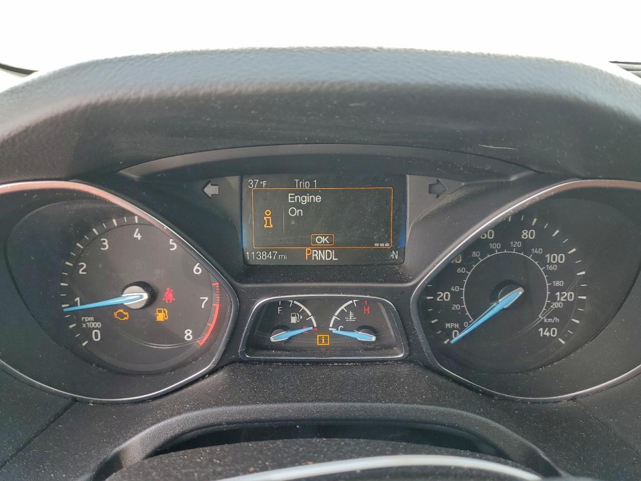 2017 FORD FOCUS SE photo 9