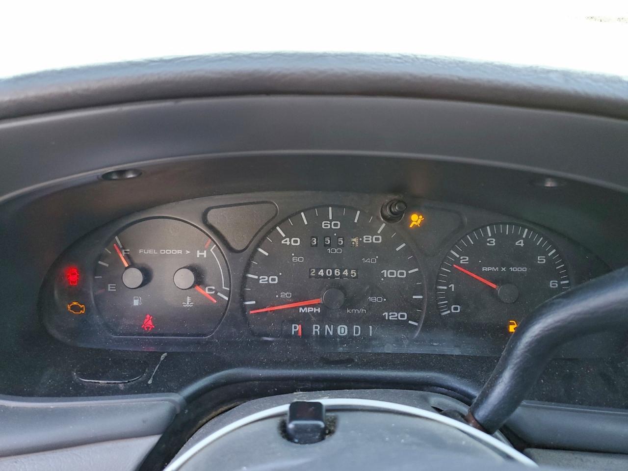 2003 FORD TAURUS SES photo 9