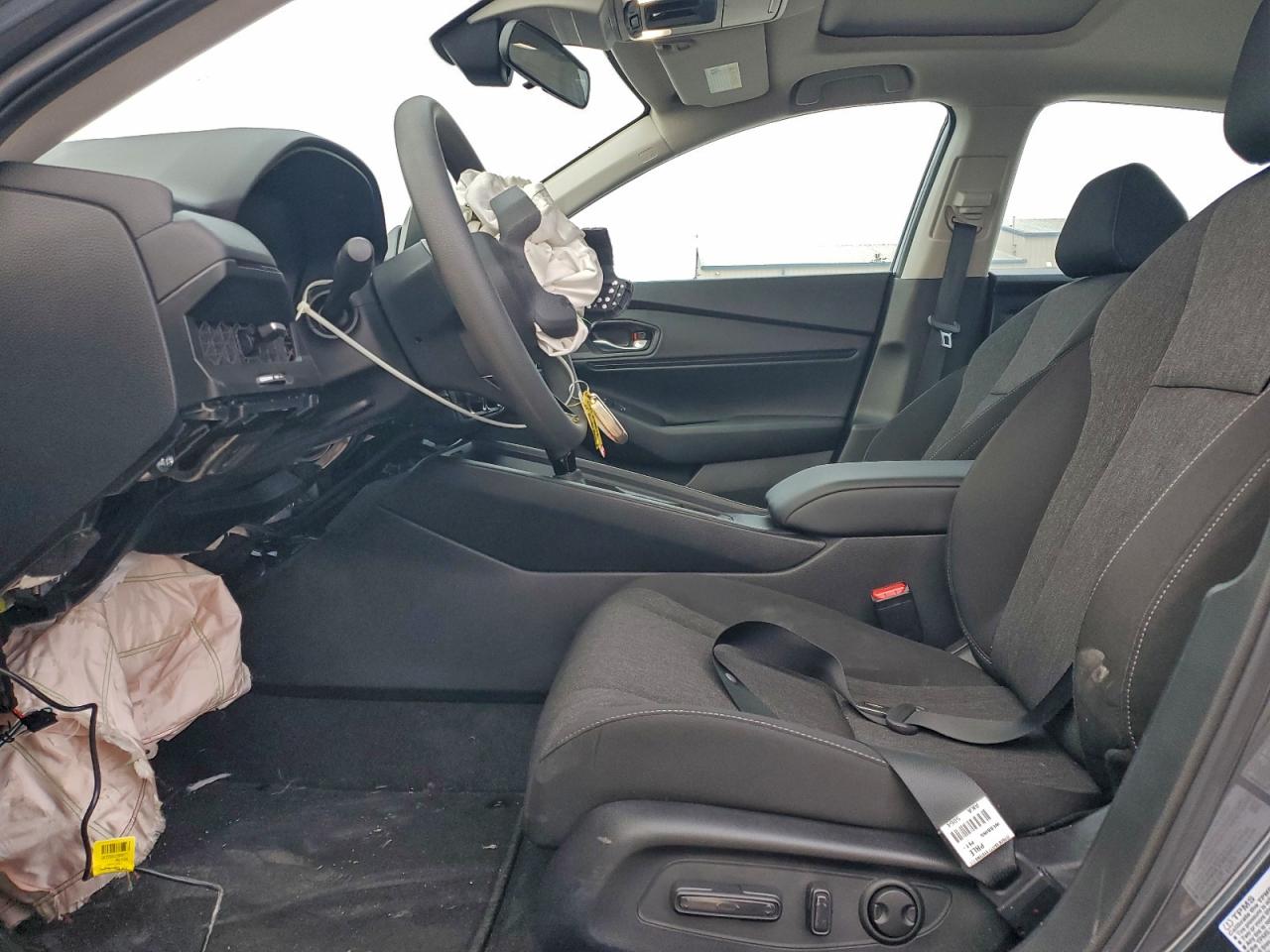2025 HONDA ACCORD SE photo 13