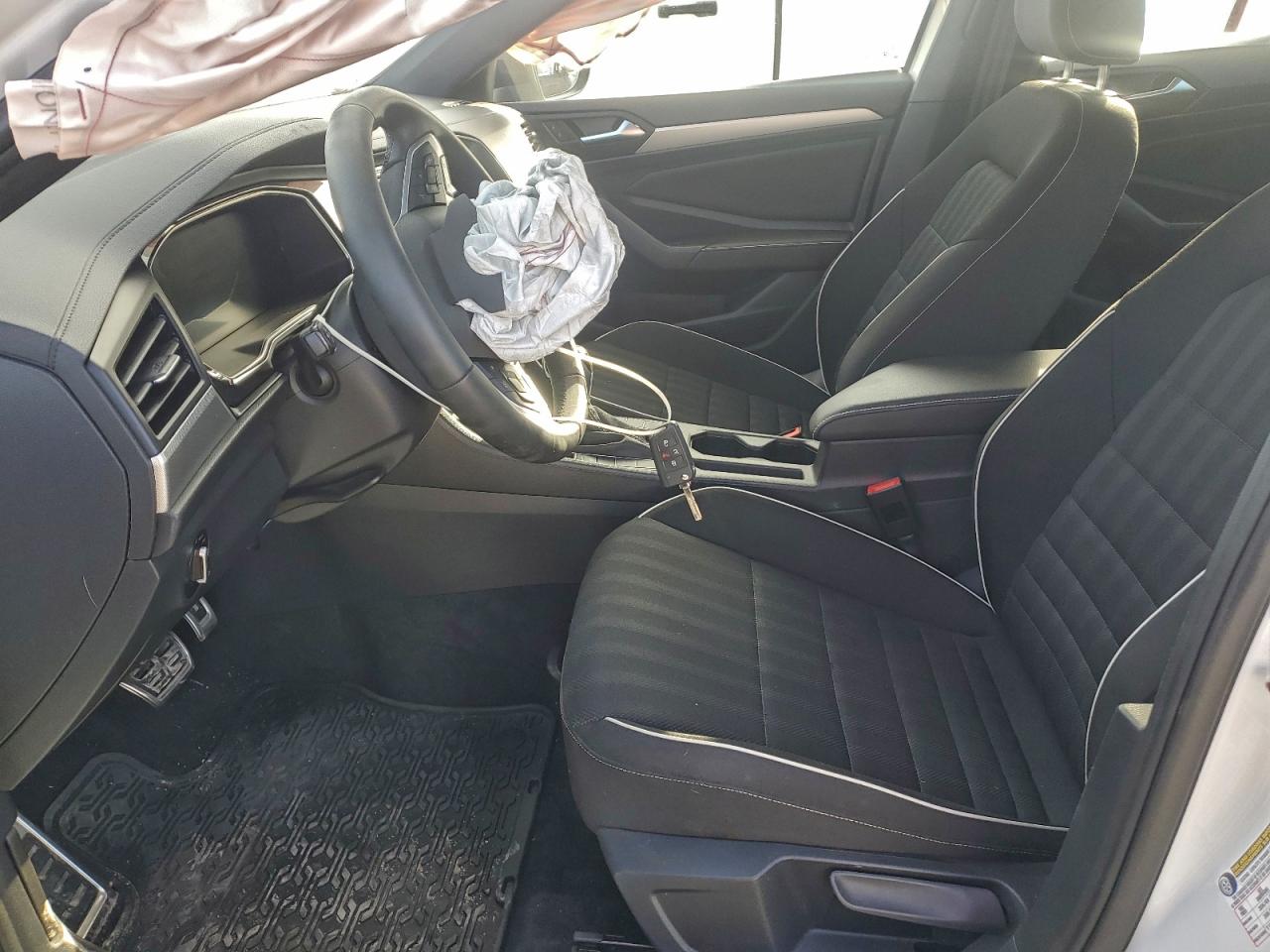 2024 VOLKSWAGEN JETTA SPORT photo 7