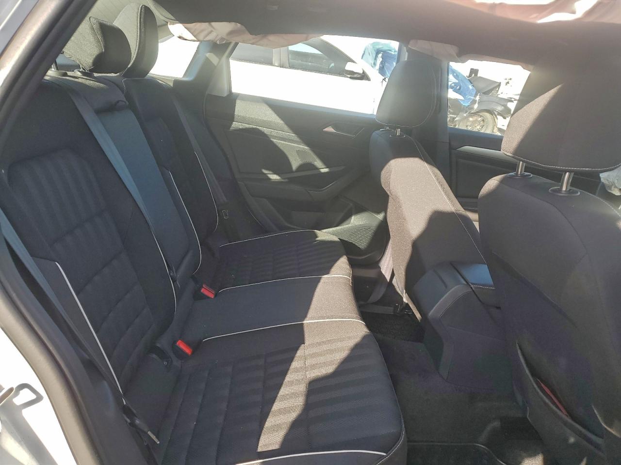 2024 VOLKSWAGEN JETTA SPORT photo 10