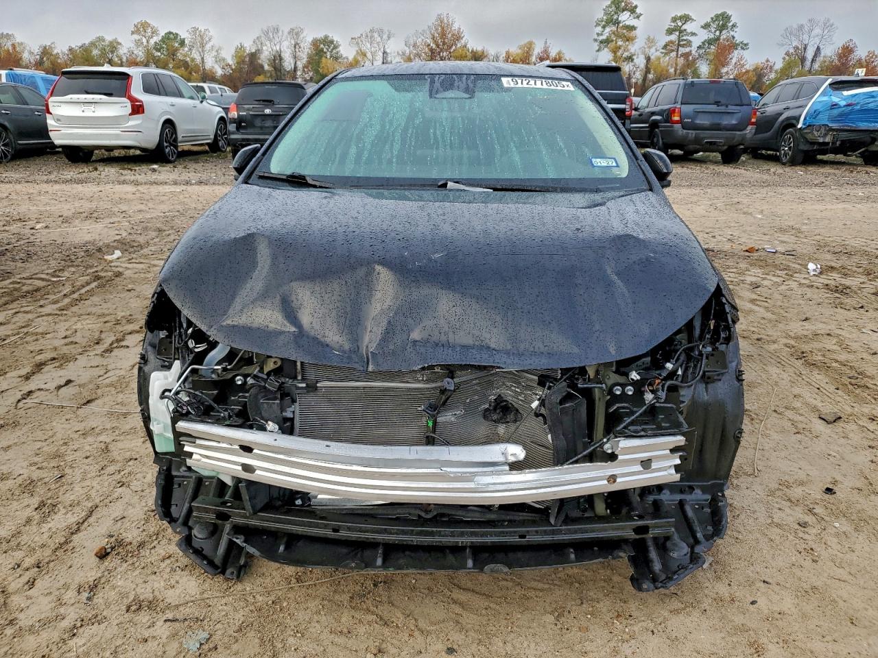 2025 TOYOTA COROLLA LE photo 5