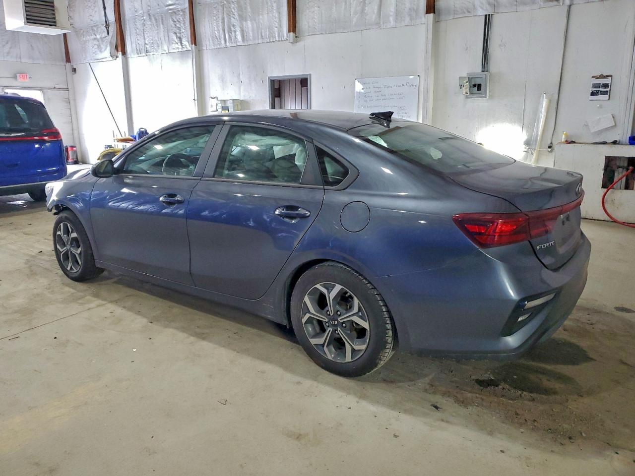 2020 KIA FORTE FE photo 2