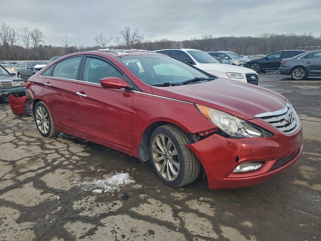 2013 HYUNDAI SONATA SE photo 7